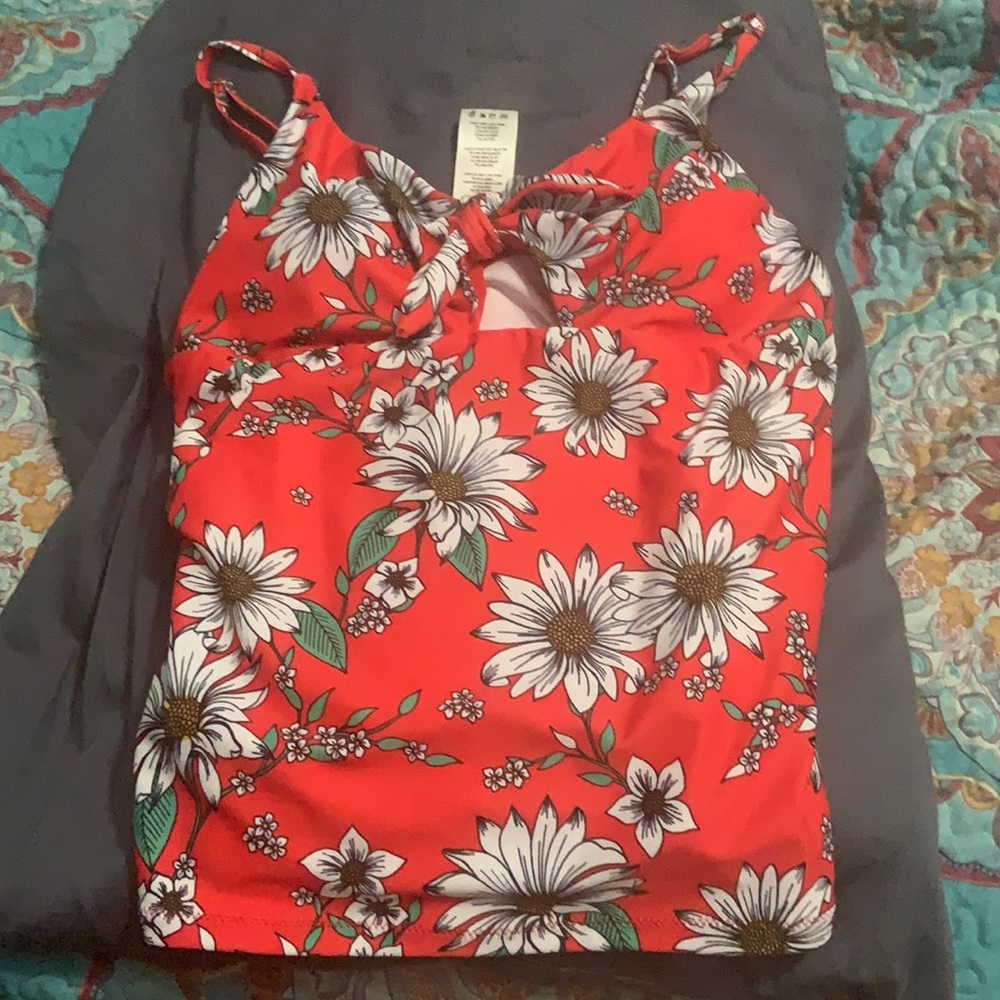 Jessica Simpson swimsuit top, brand new with tags!